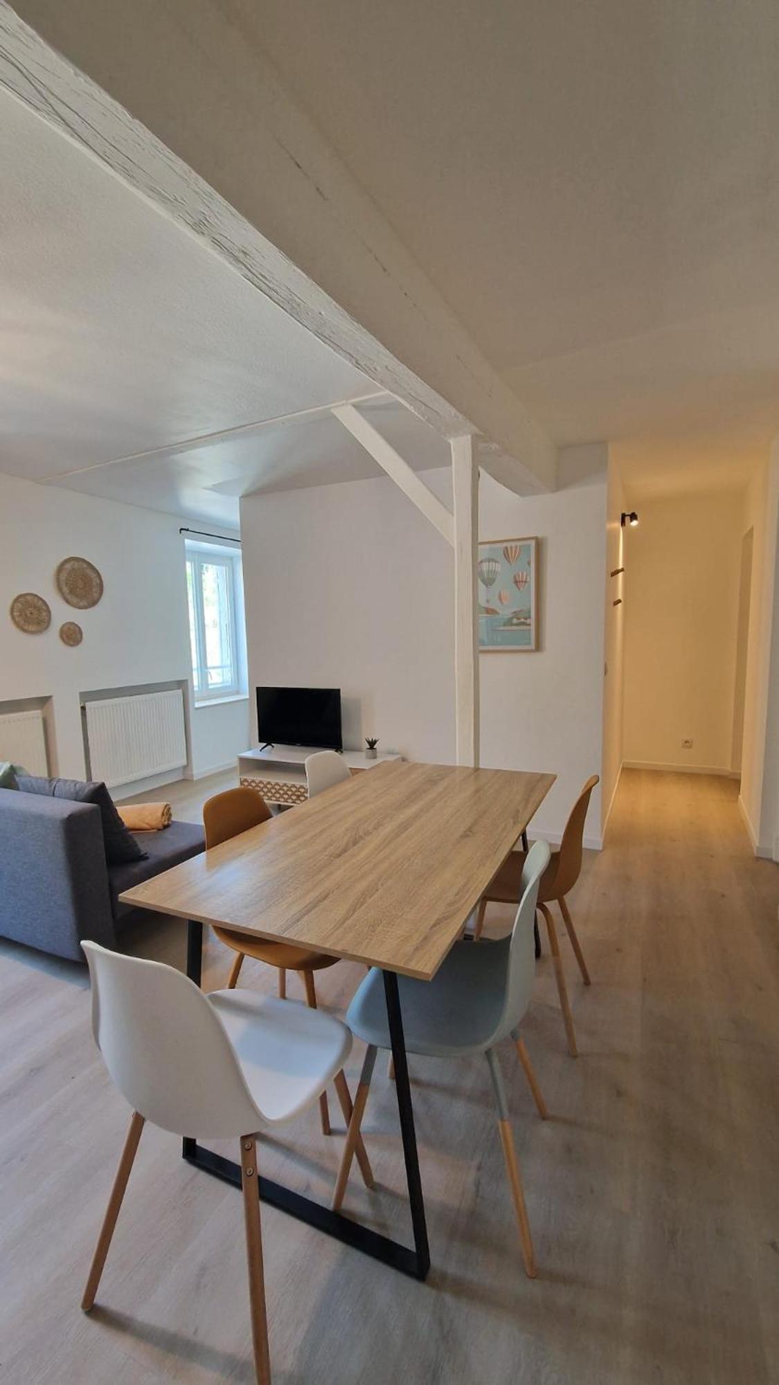 Le Bourg Apartment Lagnieu Exterior photo